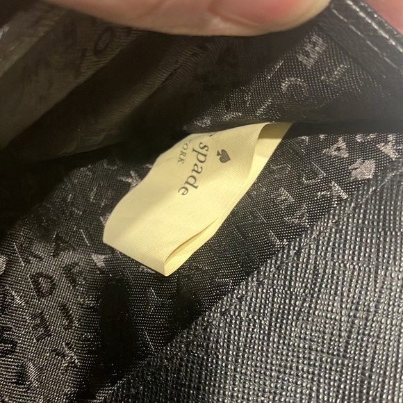 Authentic Kate Spade New York Cameron Large Slim Bifold wallet. - Picture 9 of 11